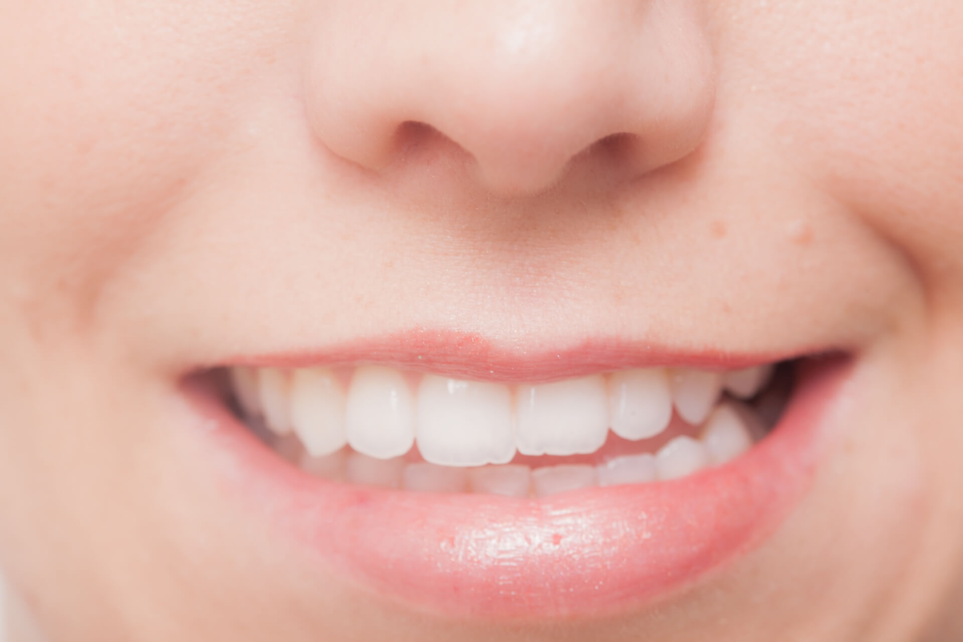 歯ぎしりの原因とその予防・対策方法について