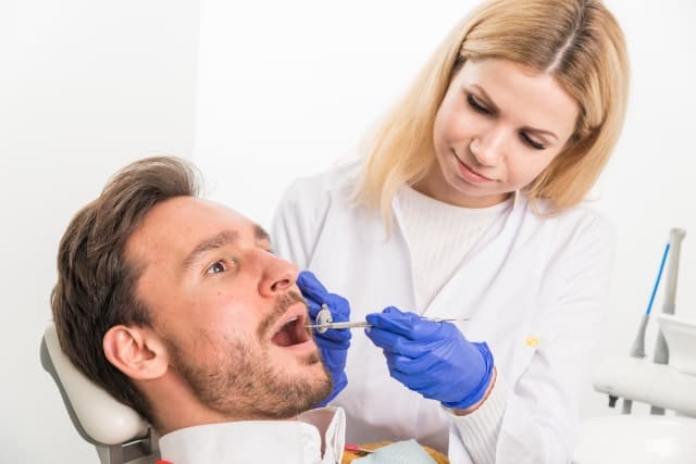 歯周病の原因と対策